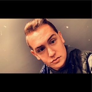 Meet your Posher, Jackson